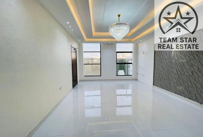 2Ok4szcPWKm - Property Image 2