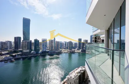 شقة - غرفة نوم - 1 حمام للبيع في بنينسولا ثري - بنينسولا - الخليج التجاري - دبي