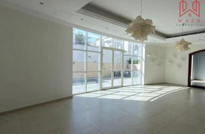 Villa - 5 - 6 for rent in Jumeirah 1 Villas - Jumeirah 1 - Jumeirah - Dubai