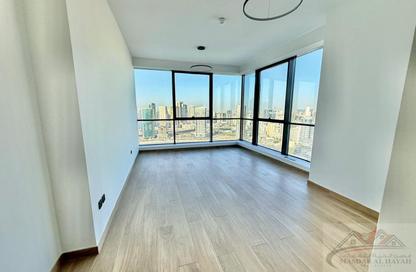Apartment - 1 Bedroom - 2 Bathrooms for rent in La Plage Tower - Al Mamzar - Sharjah - Sharjah