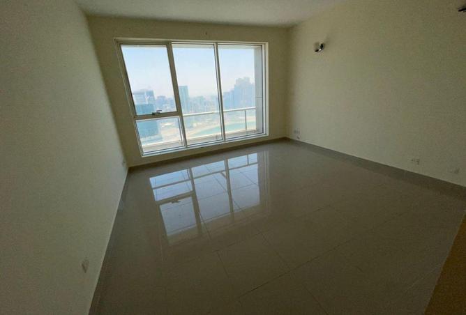 114182655 - Property Image 3