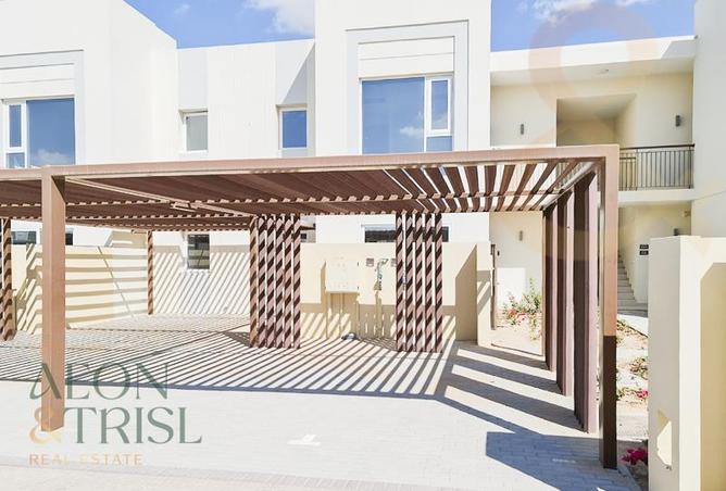 97835103 - Property Main Image