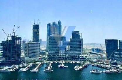 مكتب - استوديو - 1 حمام للايجار في B2B  برج - الخليج التجاري - دبي