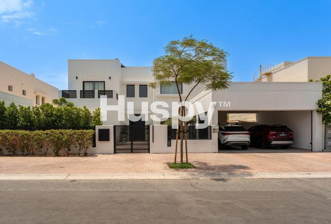 126102156 - Property Main Image