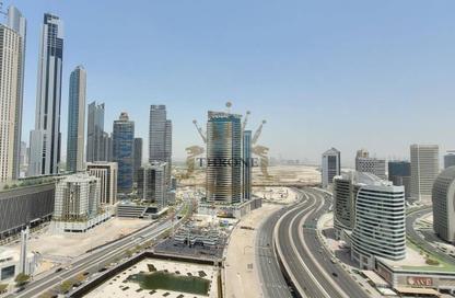 Apartment - Studio - 1 for rent in Burj Al Nujoom - Downtown Dubai - Dubai Apartment - Studio - 1 for rent in Burj Al Nujoom - Downtown Dubai - Dubai
