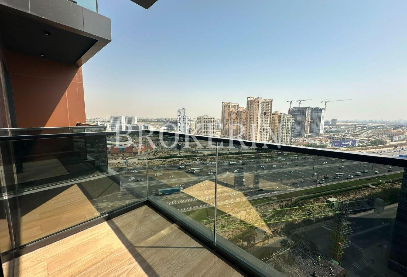 MODERN LUXURY | FURNISHED STUDIO | PRIME LOCATION photo 13