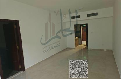 Apartment - Studio - 1 for rent in Al Jurf 2 - Al Jurf - Ajman Apartment - Studio - 1 for rent in Al Jurf 2 - Al Jurf - Ajman