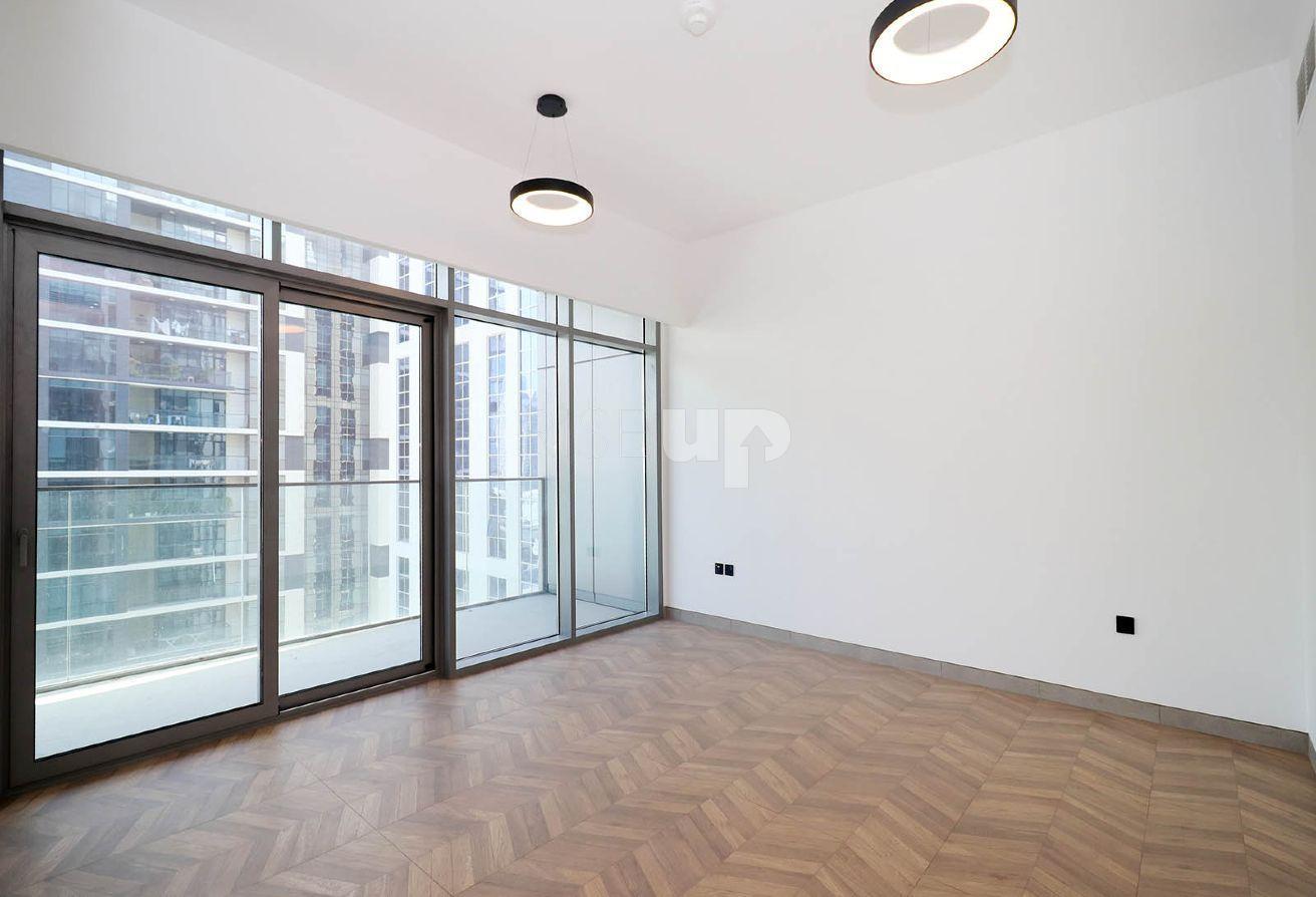 Ready to Move | Brand New Apartment | One Cheque photo 2