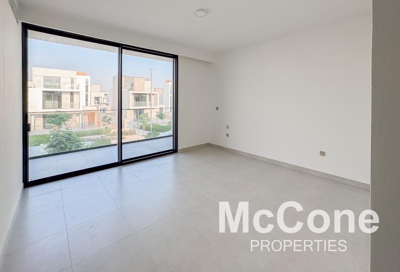 Corner Plot | Handed Over | Greenbelt photo 6