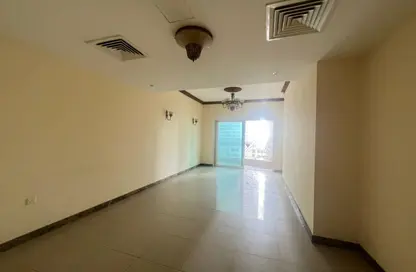 شقة - 2 غرف نوم - 4 حمامات للايجار في كورنيش الخان - الخان - الشارقة