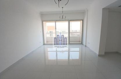 Apartment - 2 Bedrooms - 3 Bathrooms for rent in Muwaileh Commercial - Sharjah