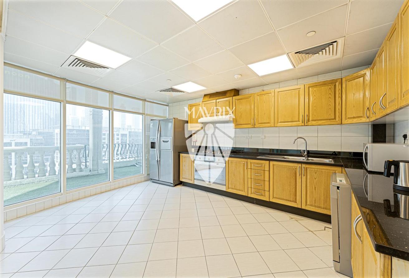 Duplex Penthouse | Best Price | Bills Inclusive photo 15