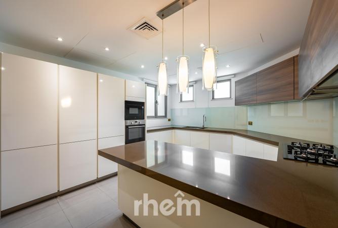 132489548 - Property Image 3
