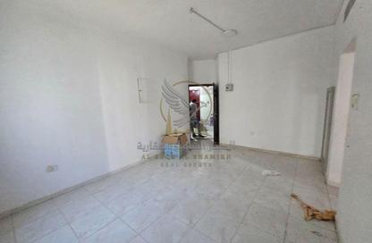 Apartment - 2 - 2 for rent in Al Butina 9 Building - Al Butina - Sharjah