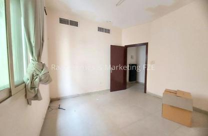 Apartment - 1 - 1 for rent in Al Nabaa Building - Al Naba'ah - Al Sharq - Sharjah