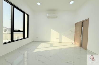 Apartment - 3 Bedrooms - 3 Bathrooms for rent in Zayed City (Khalifa City C) - Khalifa City - Abu Dhabi