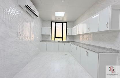 Apartment - 3 Bedrooms - 3 Bathrooms for rent in Zayed City (Khalifa City C) - Khalifa City - Abu Dhabi