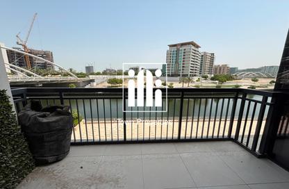Apartment - 1 Bedroom - 2 Bathrooms for rent in The View - Al Raha Beach - Abu Dhabi