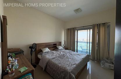 Apartment - 1 Bedroom - 2 Bathrooms for sale in Corniche Tower - Ajman Corniche Road - Ajman