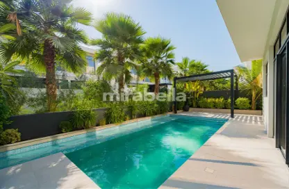 Townhouse - 4 Bedrooms - 5 Bathrooms for sale in Jumeirah Luxury - Jumeirah Golf Estates - Dubai