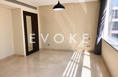 Apartment - 1 Bedroom - 1 Bathroom for rent in Sky Gardens - DIFC - Dubai
