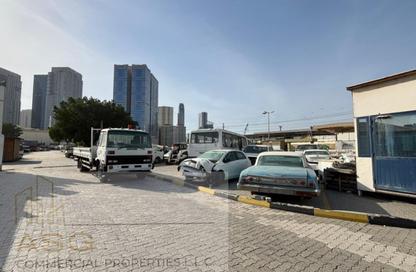 Land - Studio for rent in Al Qusais Industrial Area - Al Qusais - Dubai