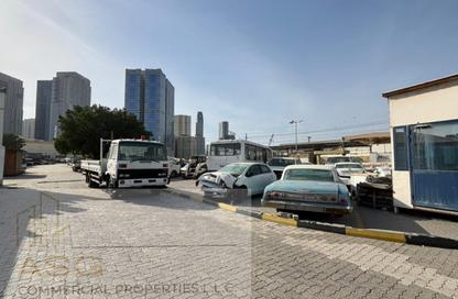 Land - Studio for rent in Al Qusais Industrial Area - Al Qusais - Dubai