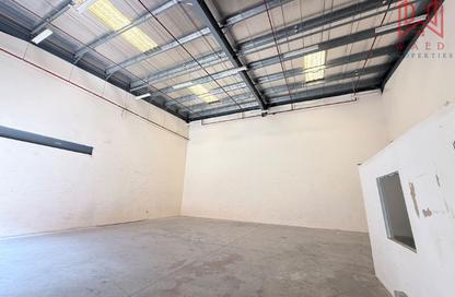 Warehouse - Studio - 1 for rent in Ras Al Khor Industrial 2 - Ras Al Khor - Dubai