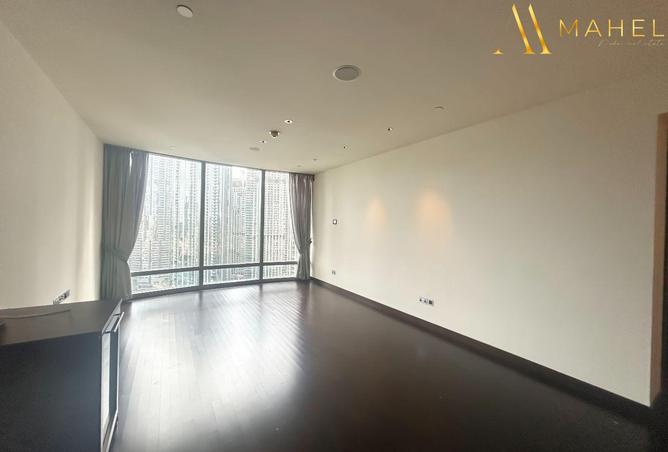 74232008 - Property Image 2