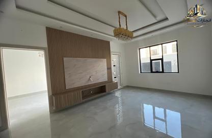 Townhouse - 4 - 6 for rent in Al Zaheya Gardens - Al Zahya - Ajman