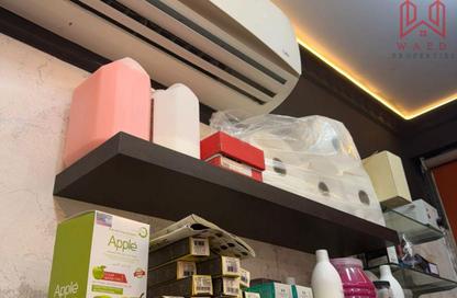 Shop - Studio for rent in Al Karama Sqaure - Al Karama - Dubai