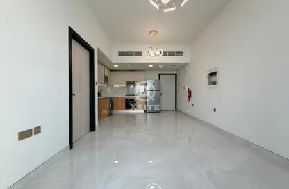 شقة - غرفة نوم - 1 حمام للايجار في سكايز من دانوب - ارجان - دبي