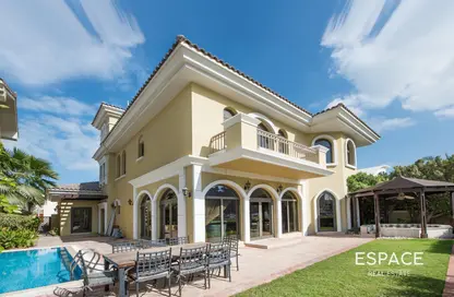 Villa - 4 Bedrooms - 5 Bathrooms for sale in Garden Homes Frond A - Garden Homes - Palm Jumeirah - Dubai