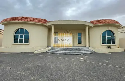 فيلا - 3 غرف نوم - 5 حمامات للبيع في الرفاع - رأس الخيمة