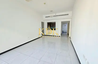 Apartment - 1 Bedroom - 2 Bathrooms for rent in Crystal Residence - District 11 - Jumeirah Village Circle - Dubai