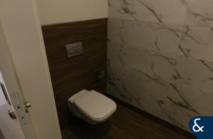 Apartment - 1 Bedroom - 2 Bathrooms for rent in SOL Bay - Business Bay - Dubai
