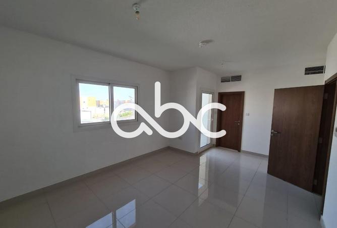 82350548 - صورة العقار 3