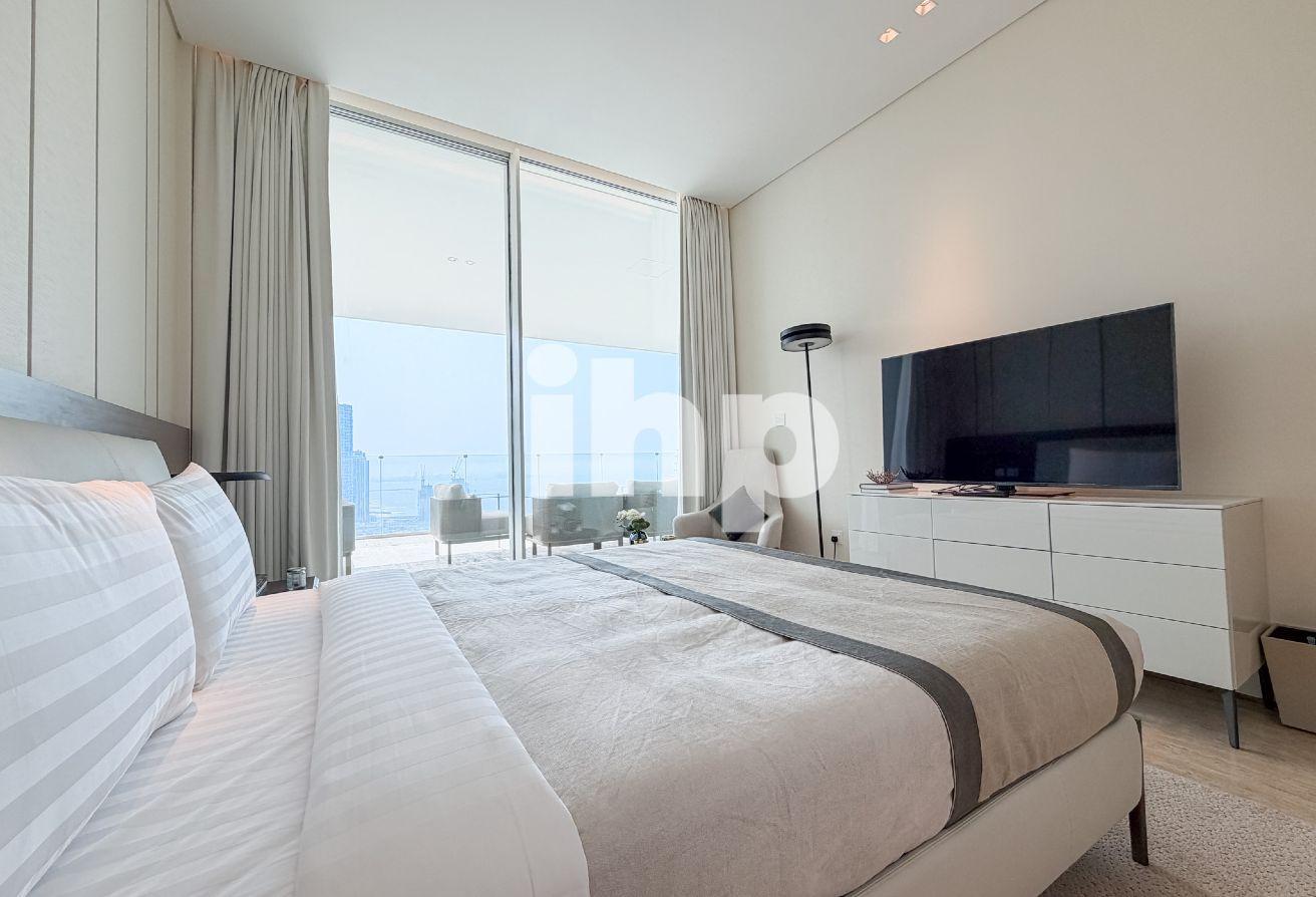 NEGOTIABLE|HIGH FLOOR|PALM JBR & AIN DUBAI VIEWS photo 16
