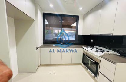 Townhouse - 4 - 5 for rent in Saro - Masaar - Tilal City - Sharjah