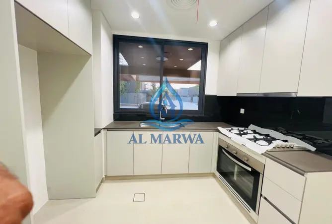 163279908 - Property Image 2