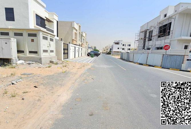 81928635 - Property Image 2