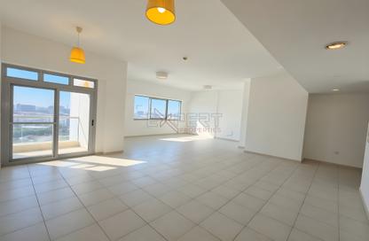 Apartment - 3 Bedrooms - 4 Bathrooms for rent in Executive Tower F - Executive Towers - Business Bay - Dubai