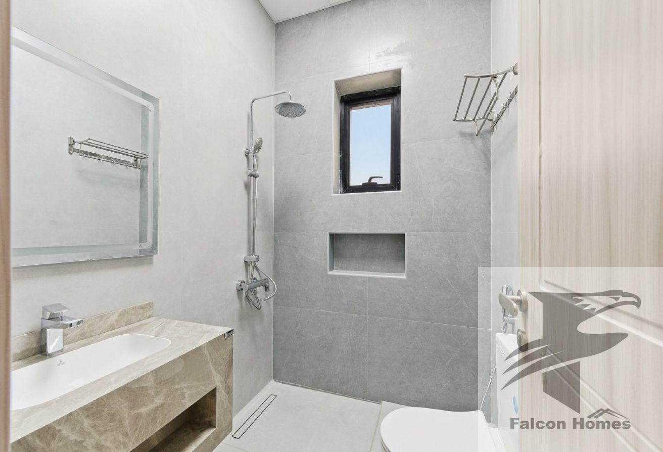 Spacious 5BR Villa with Big Garden Area photo 22