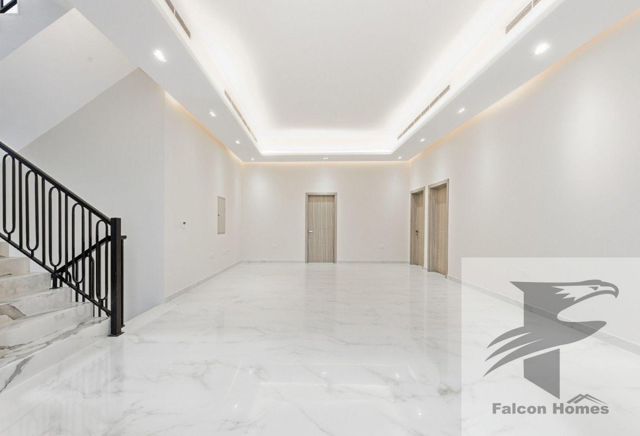 Spacious 5BR Villa with Big Garden Area photo 16