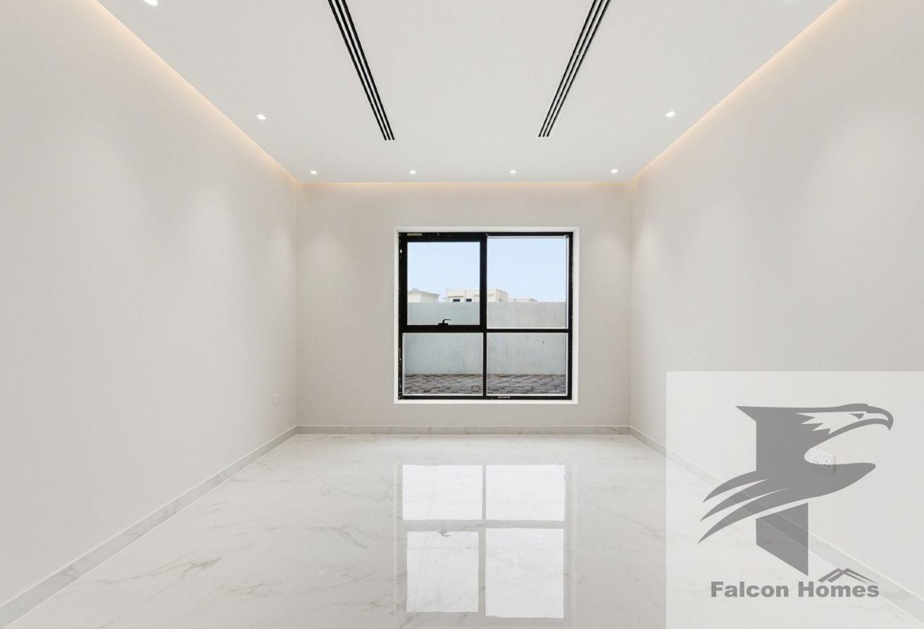 Spacious 5BR Villa with Big Garden Area photo 13