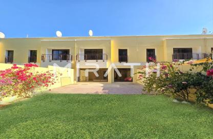 Villa - 4 - 4 for rent in Al Barsha 1 Villas - Al Barsha 1 - Al Barsha - Dubai