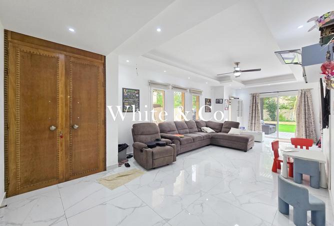 63640998 - Property Image 3