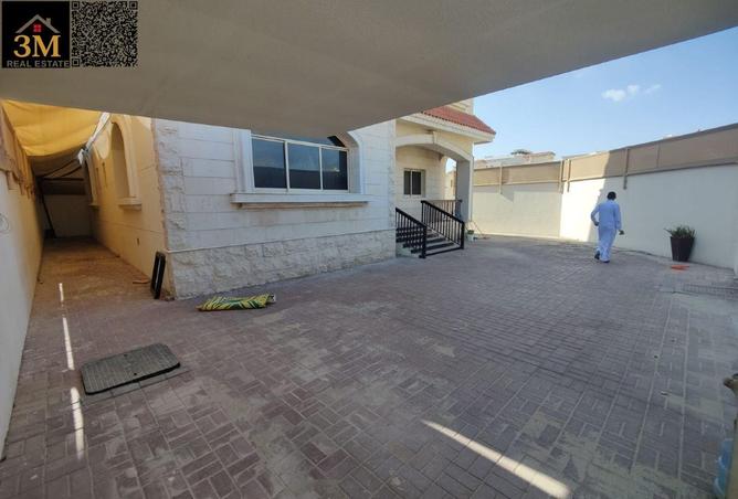 75780327 - Property Image 2