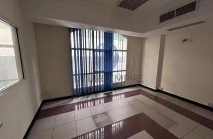 Office Space - Studio - 1 for rent in Sarah Building - Al Garhoud - Dubai