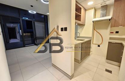 Apartment - 1 Bedroom - 2 Bathrooms for rent in Saleh Residence 3 - Jumeirah Garden City - Al Satwa - Dubai